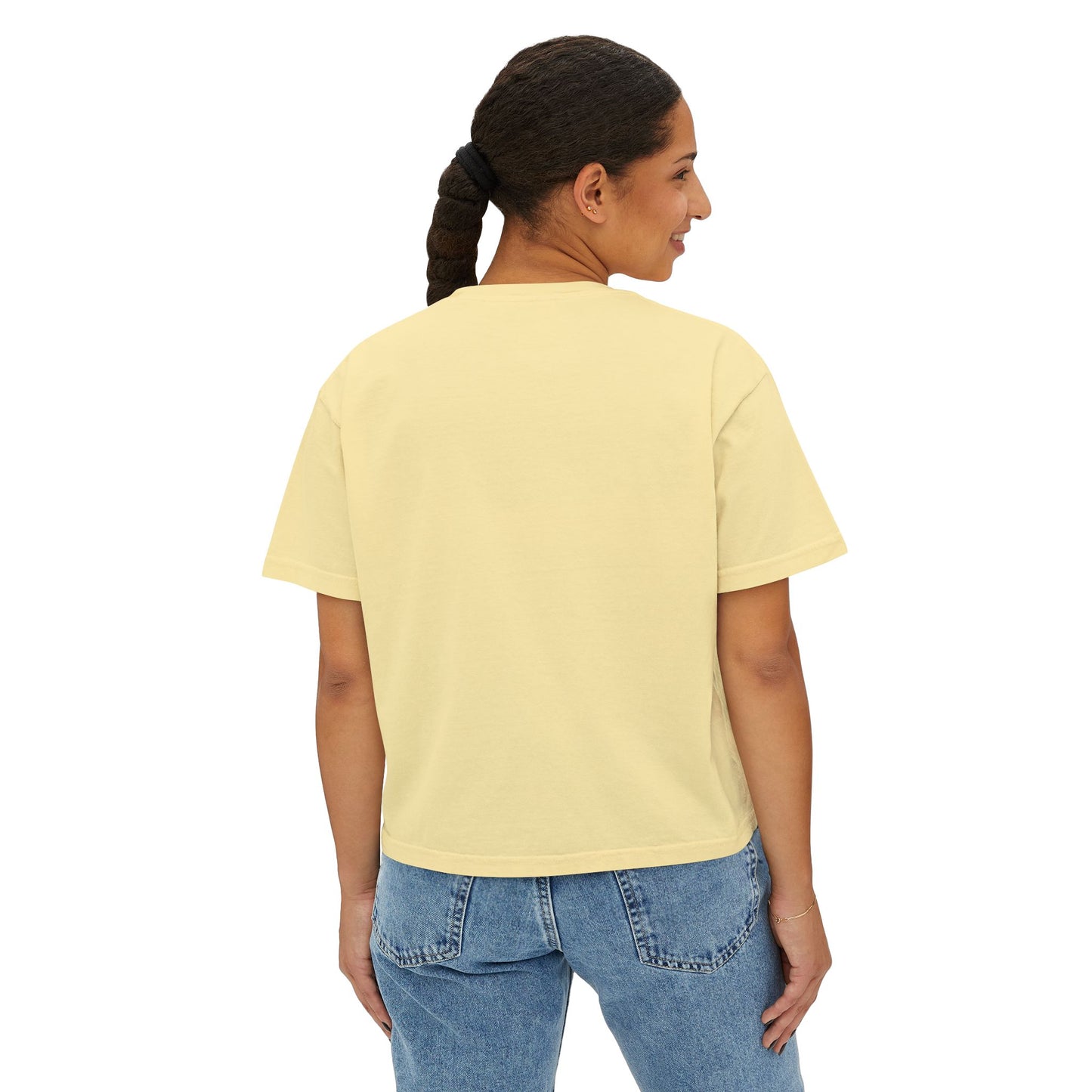 Boxy Tee — "Criando con fe, no con miedo" Floral Spanish Faith Tee