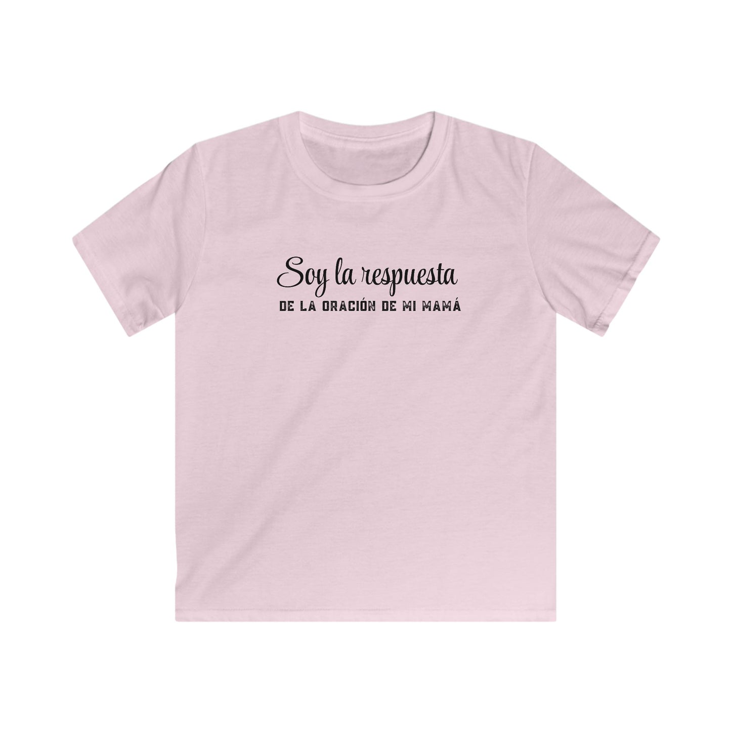 Kids Tee — "Soy la respuesta de la oración de mi mamá" Spanish Faith Shirt for Children