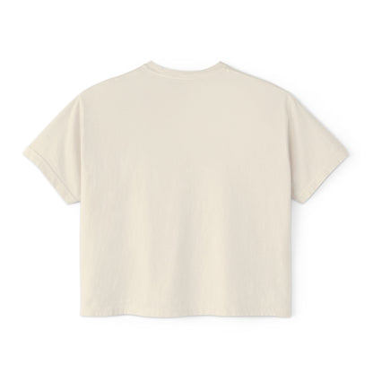 Boxy Tee — "Criando con fe, no con miedo" Floral Spanish Faith Tee